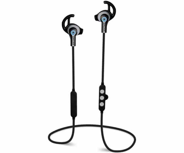 Die OrCam Bluetooth-Kopfhörer (In-Ear) sind schwarze, kabellose In-Ear-Kopfhörer mit Ohrhaken, einem Verbindungskabel und einer 3-Tasten-Inline-Fernbedienung.