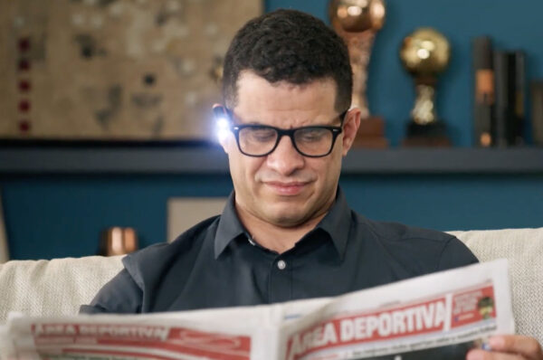 OrCam Anwendung Lesen mit Licht